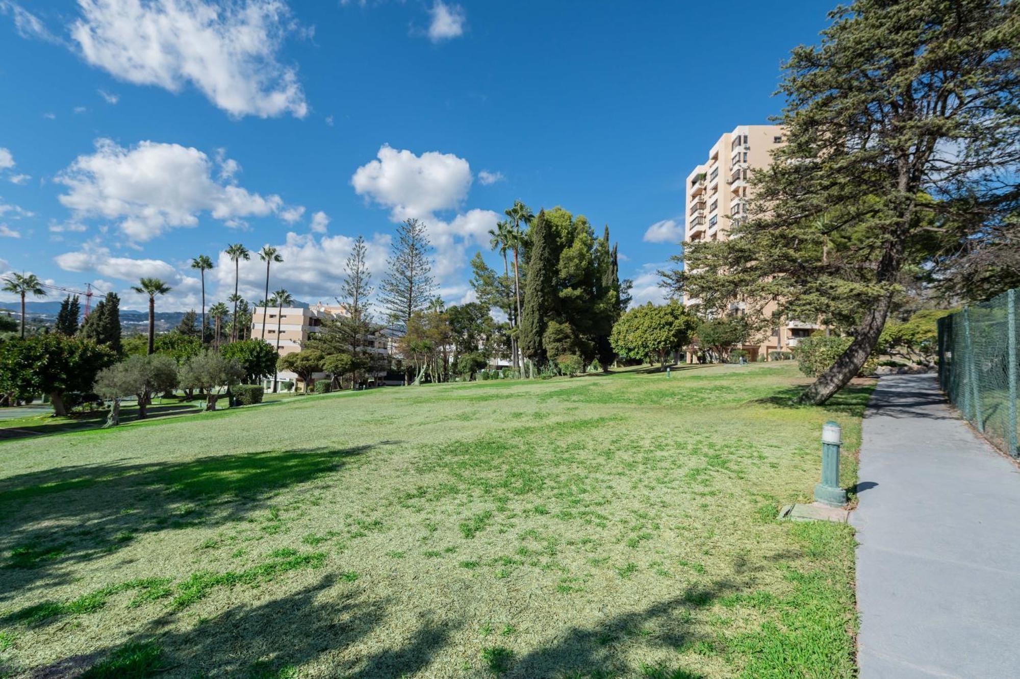 Newly Renovated Sunlit 3 Bdrm With Stunning Views Apartment Marbella